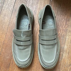 Zara Low Heel Lug Sole Khaki/Brown Women's
Loafers Shoes